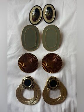 VINTAGE EARRING LOT